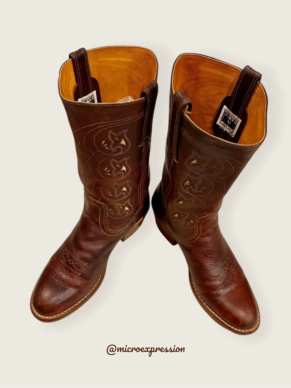 VINTAGE 1980s Frye Austin Brown Leather Floral Embroidered Southern Cowboy Boot